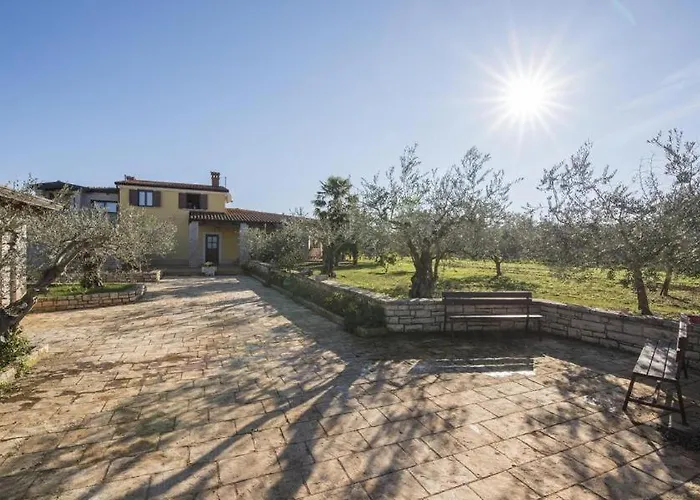 Arrburoni Gasthuis 4*