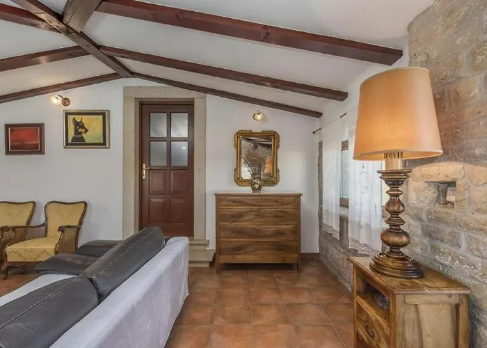 Arrburoni Gasthuis 4*