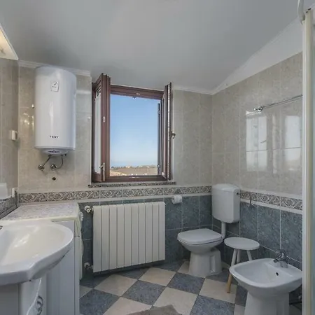 Arrburoni 4* داجلة